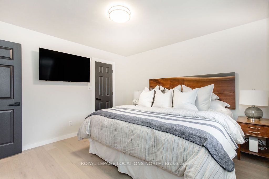 127 WASAGA SANDS Drive