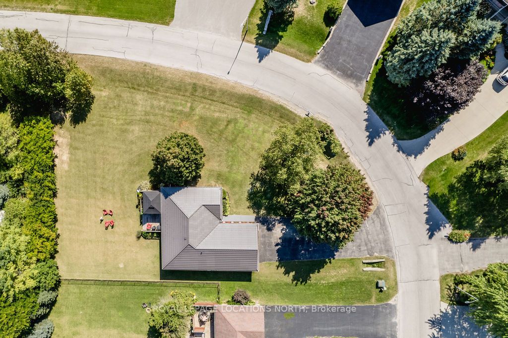 127 WASAGA SANDS Drive