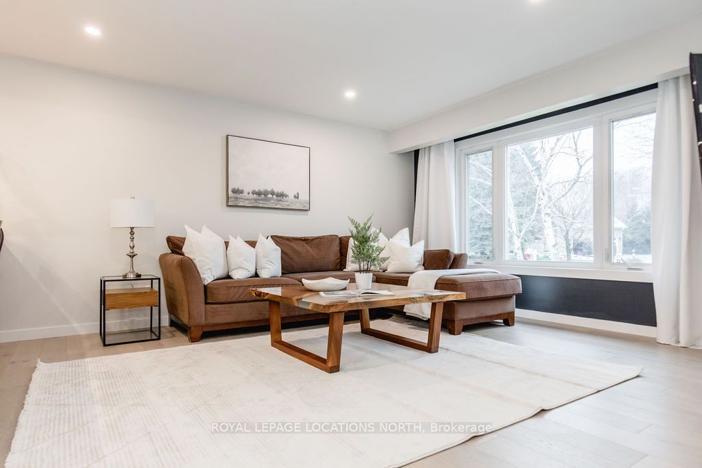 127 WASAGA SANDS Drive