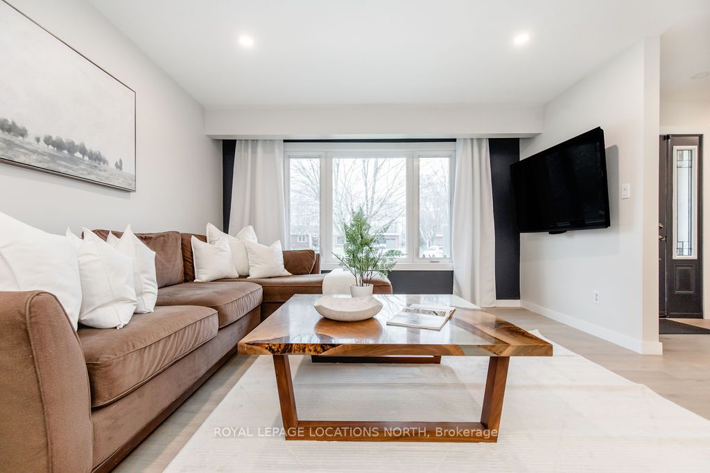 127 WASAGA SANDS Drive