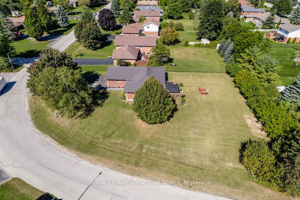 127 WASAGA SANDS Drive