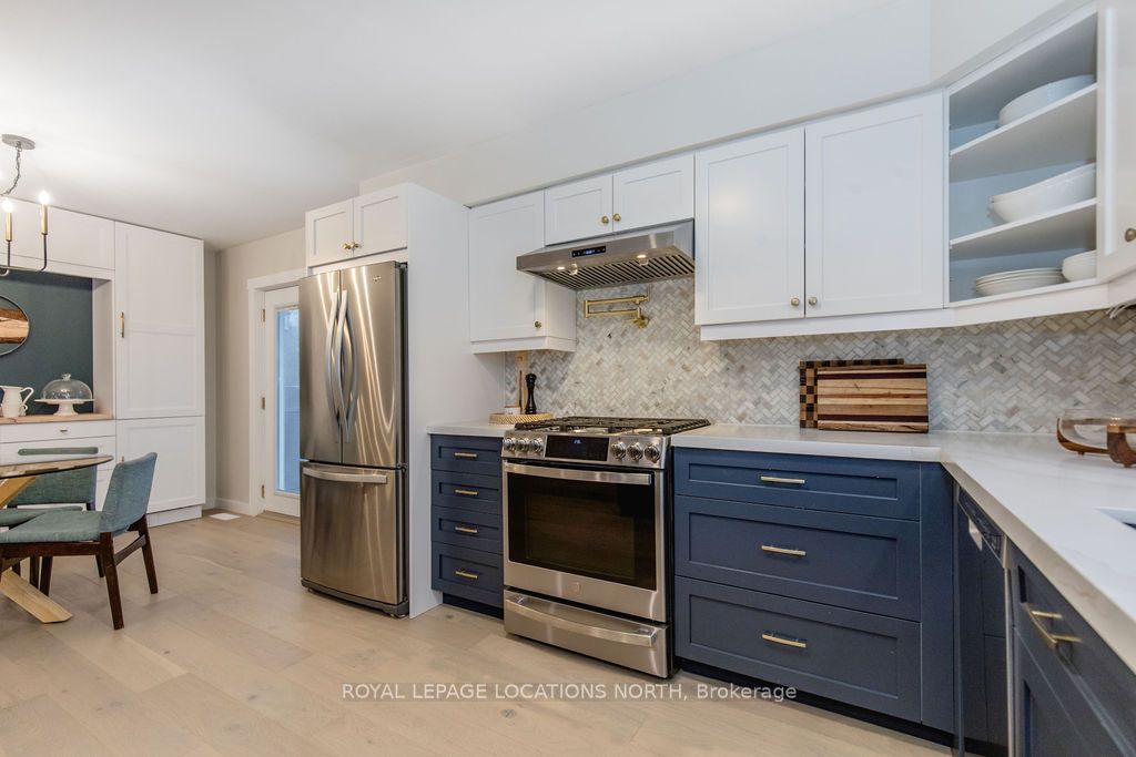 127 WASAGA SANDS Drive