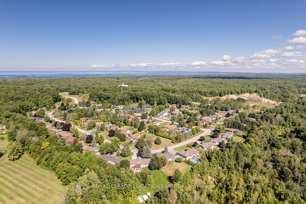 127 WASAGA SANDS Drive