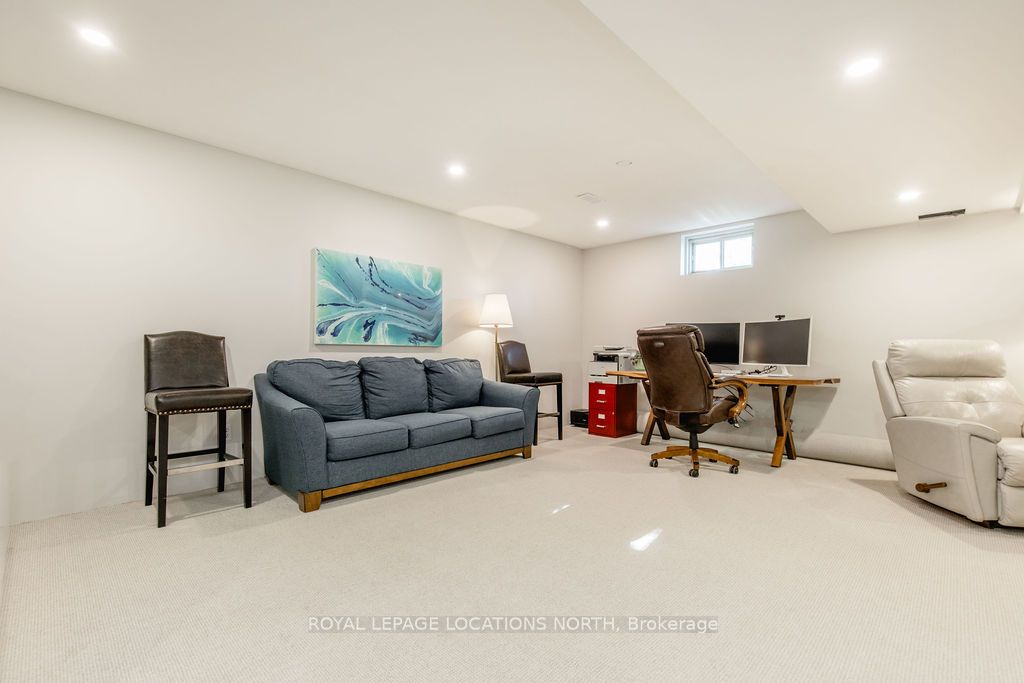 127 WASAGA SANDS Drive