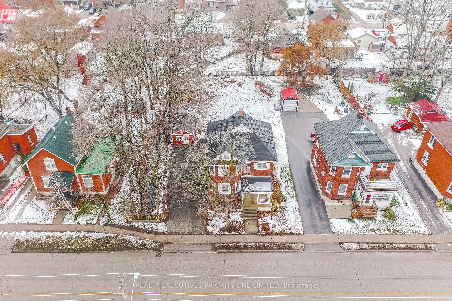 121 Burton Ave