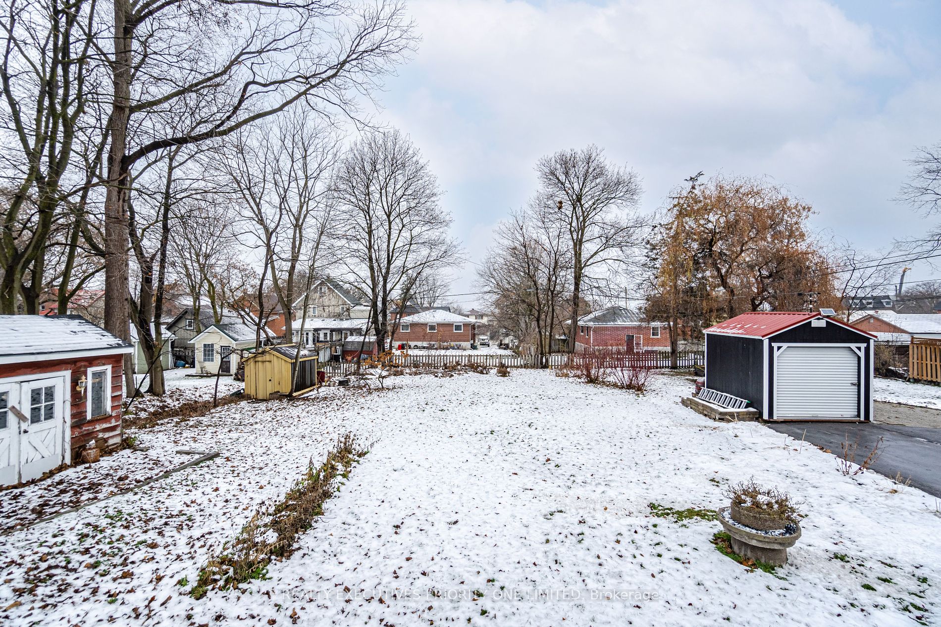 121 Burton Ave