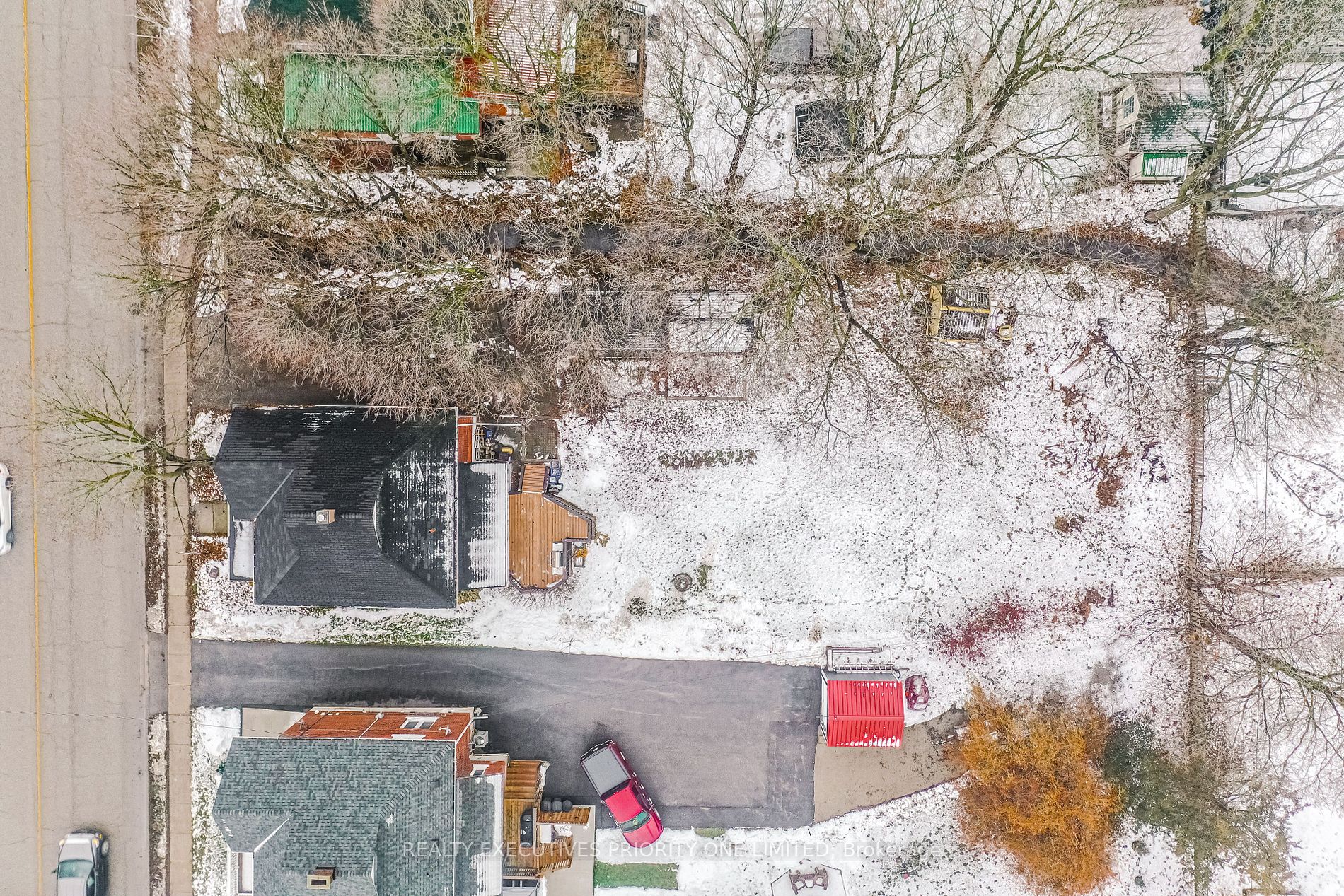 121 Burton Ave