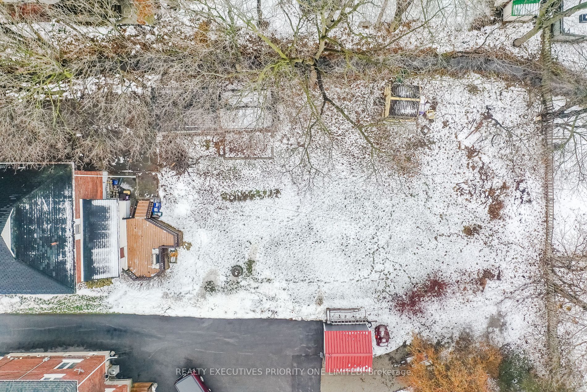 121 Burton Ave