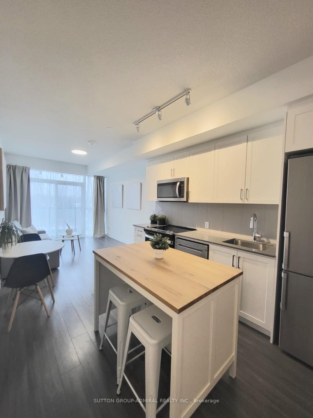 681 Yonge Street #328
