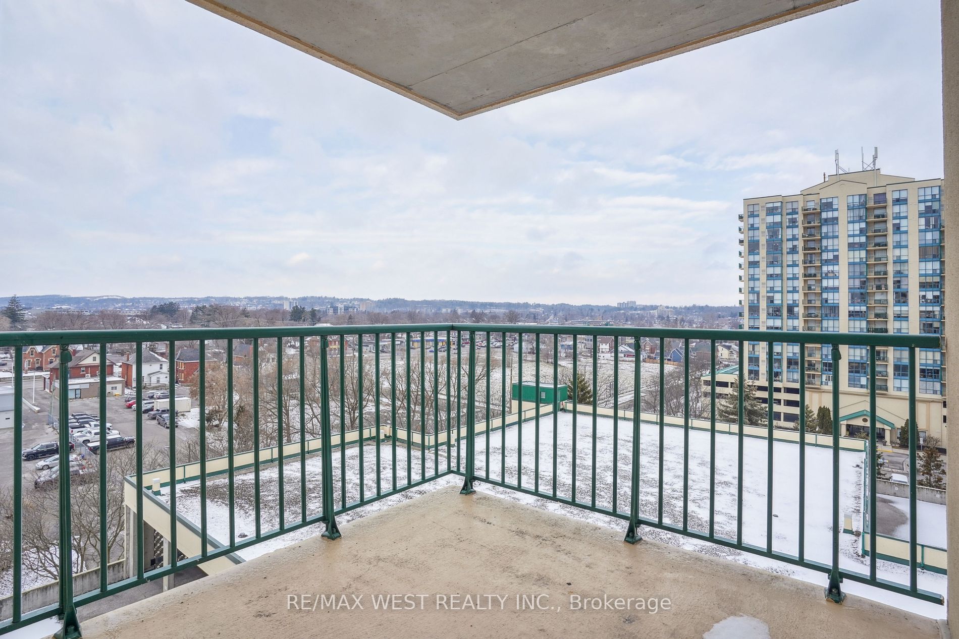 75 Ellen Street, #904