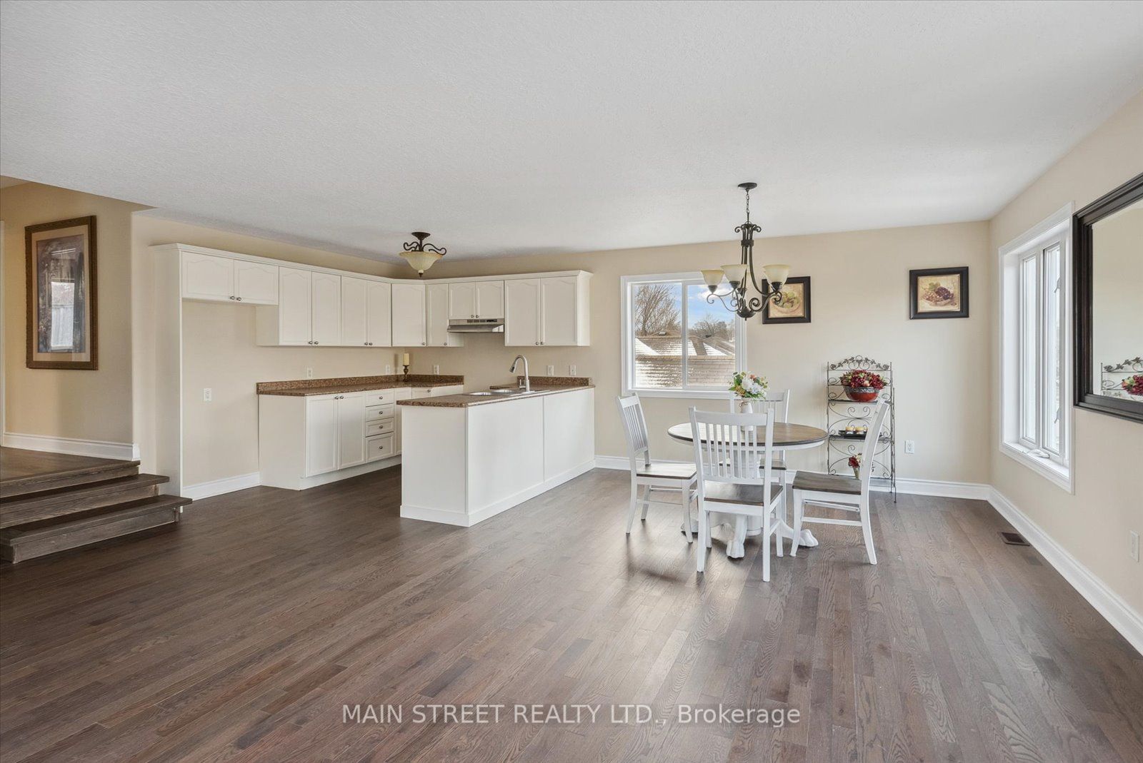 423 Irwin Street