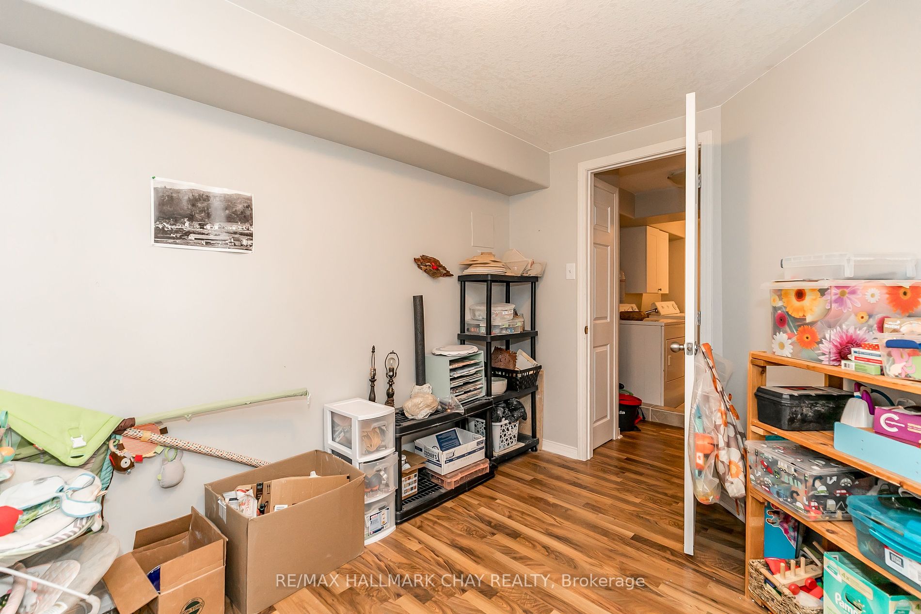 120 Courtney Cres