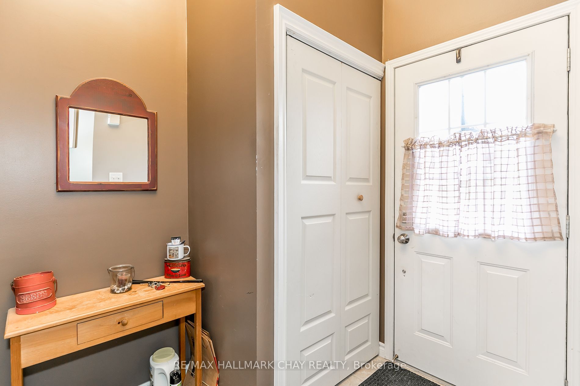 120 Courtney Cres