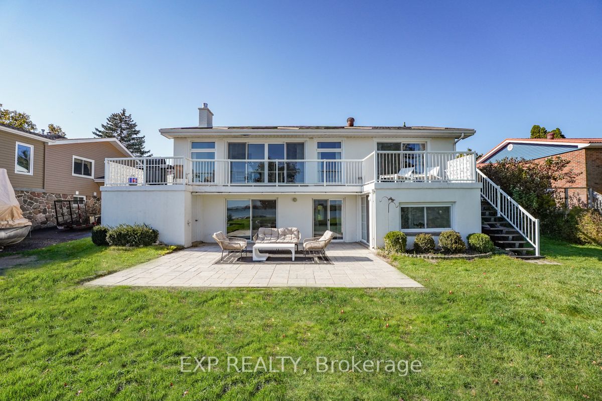 363 Macisaac Dr