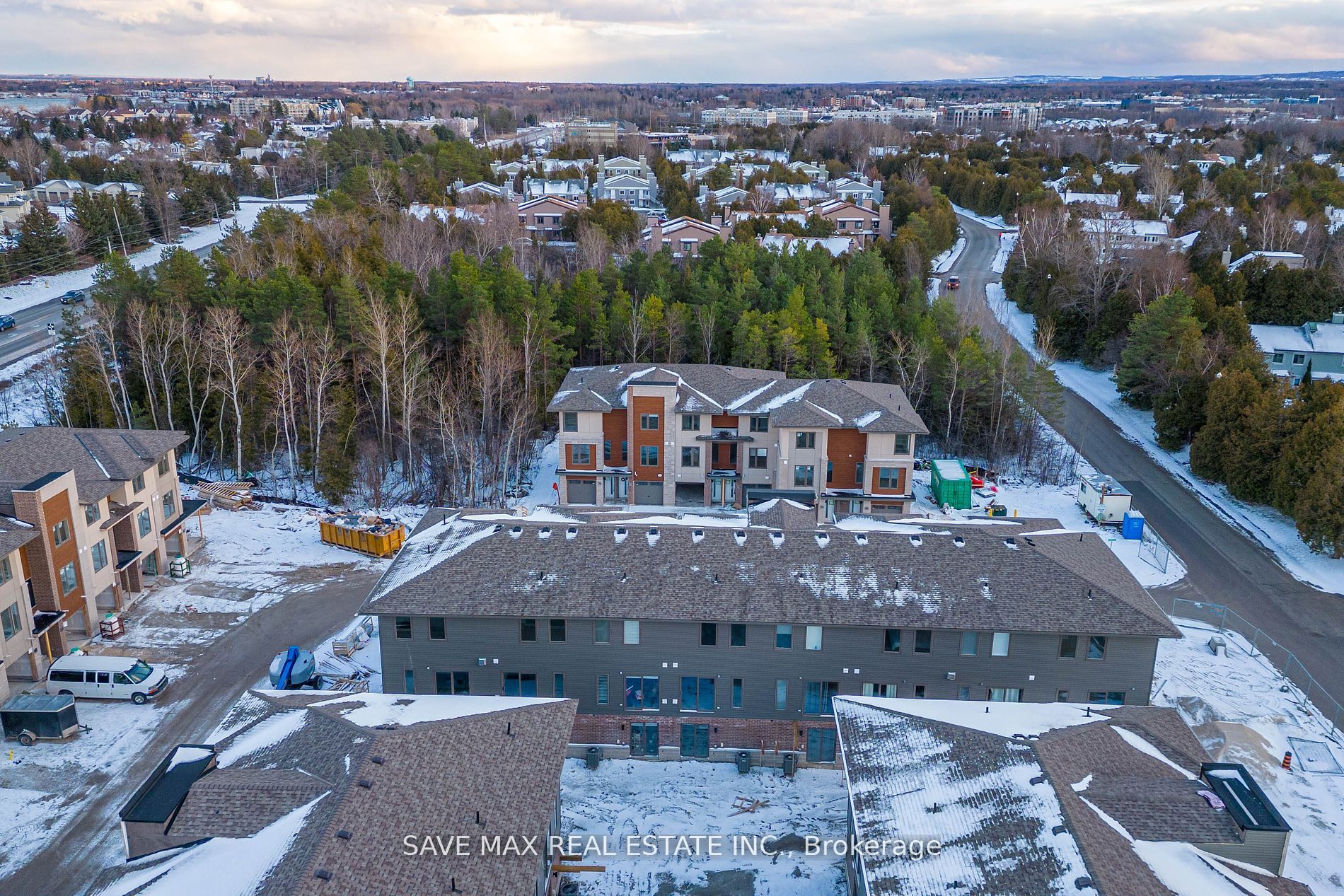 75 Winters Cres, #33