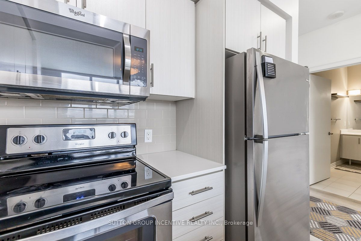 111 Worsley Street E, #304