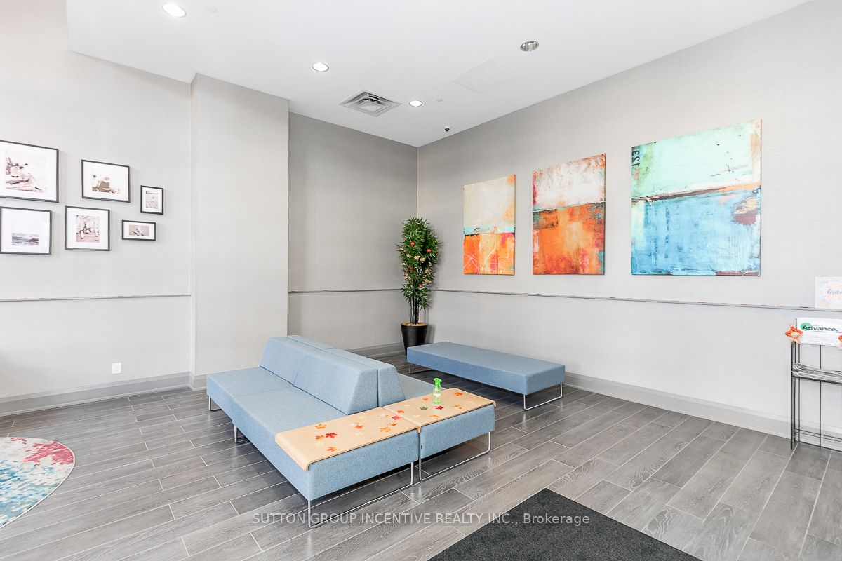 111 Worsley Street E, #304