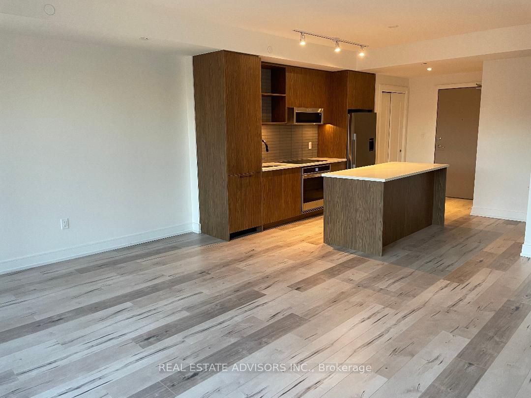 185 Dunlop Street E, #722