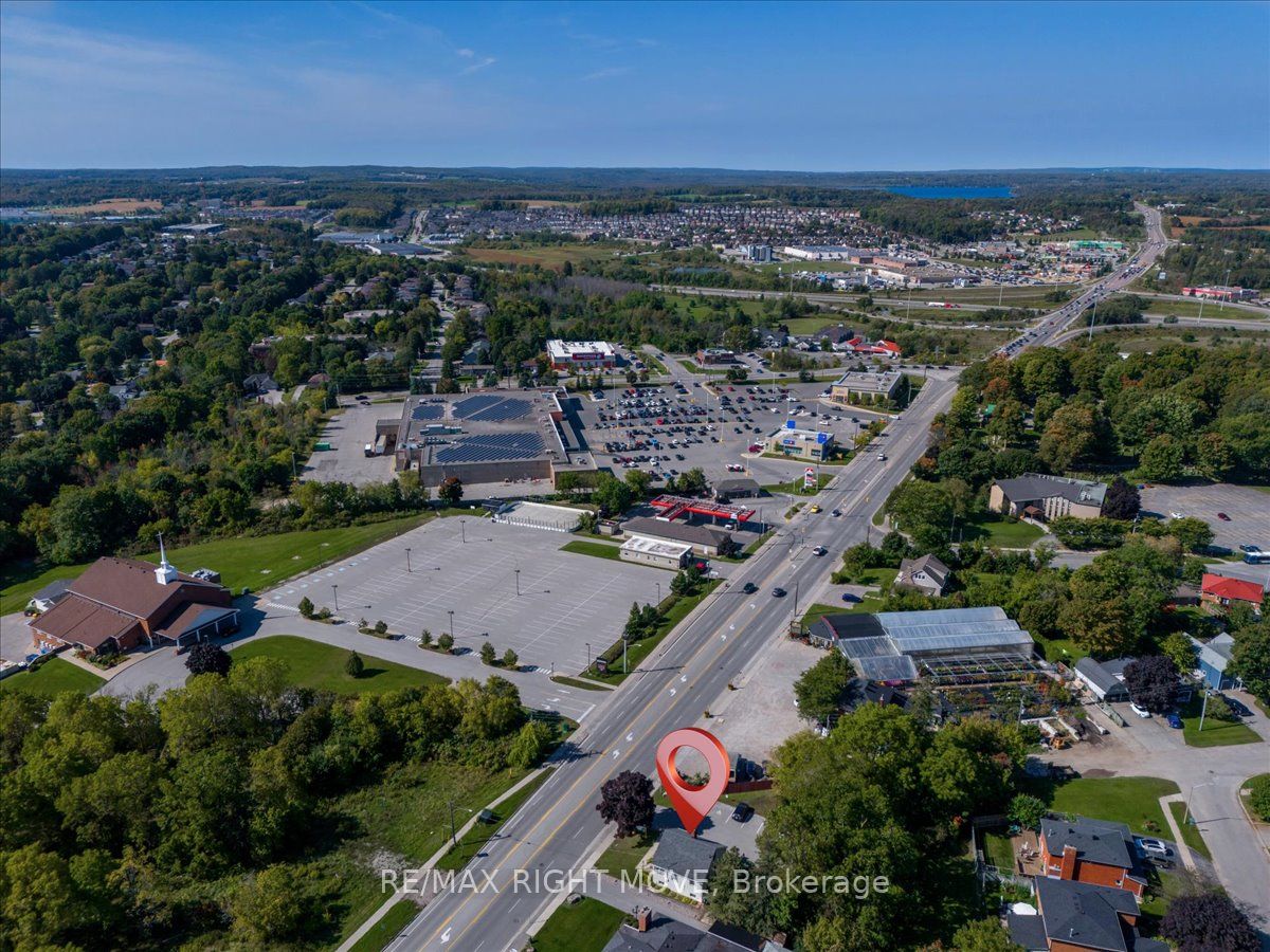 250 Coldwater Rd W