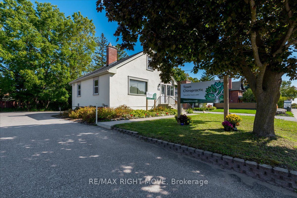 250 Coldwater Rd W