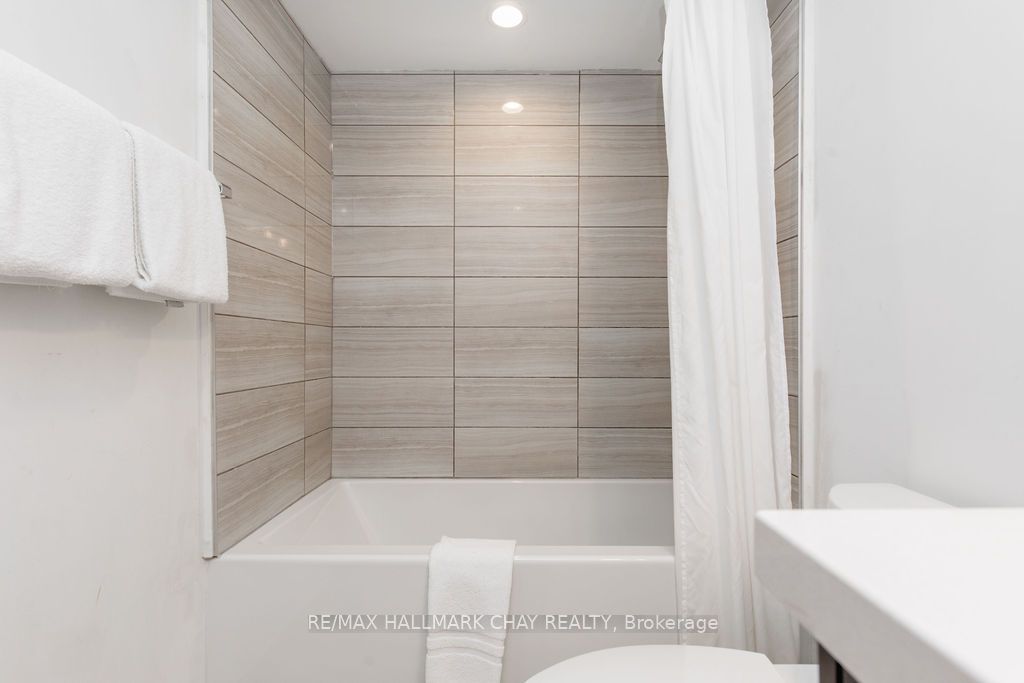 80 Horseshoe Boulevard, #307