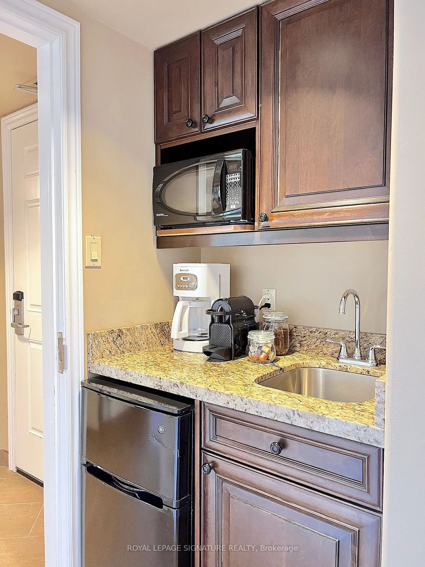 90 Highland Dr, #2276