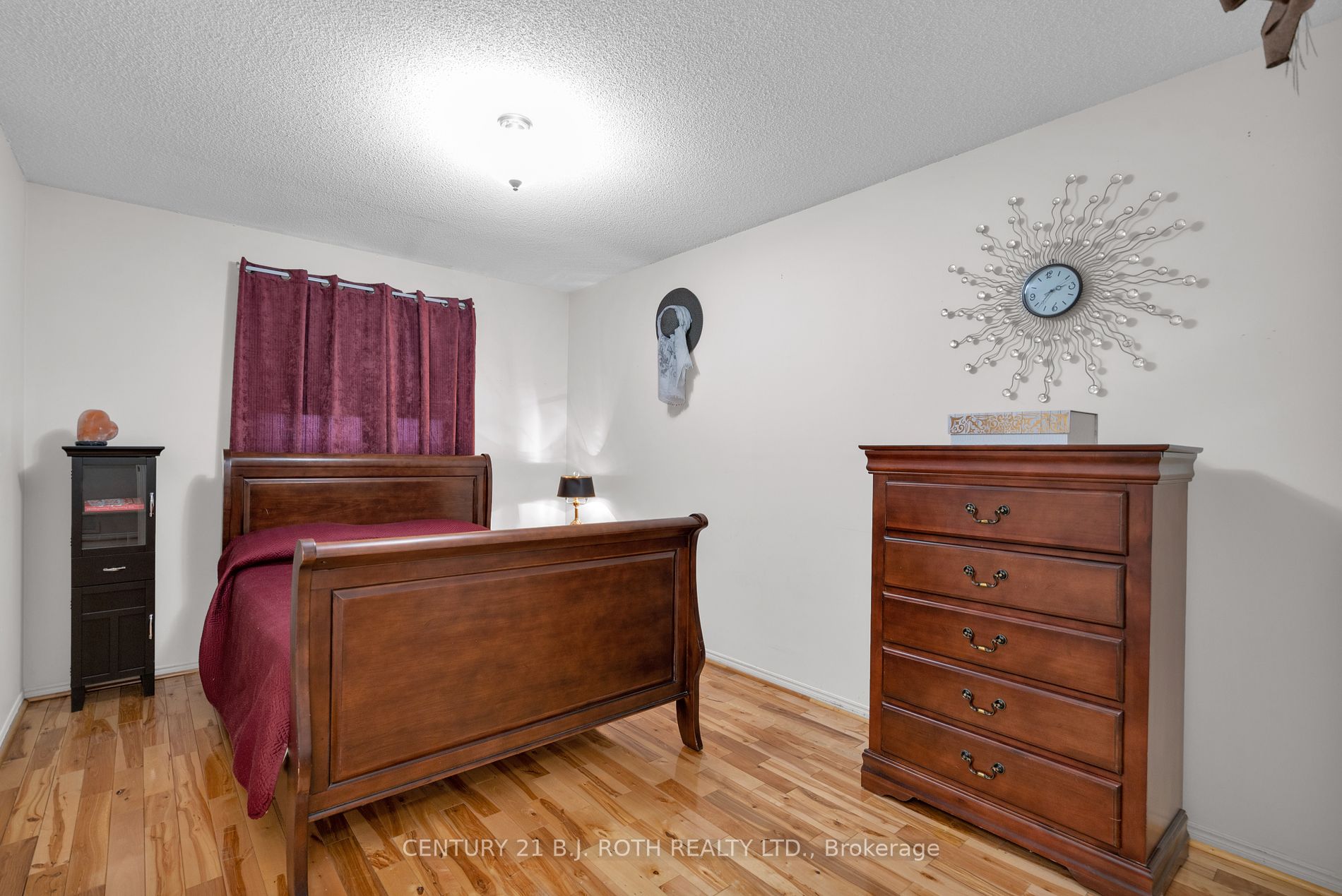 101 Chieftain Crescent