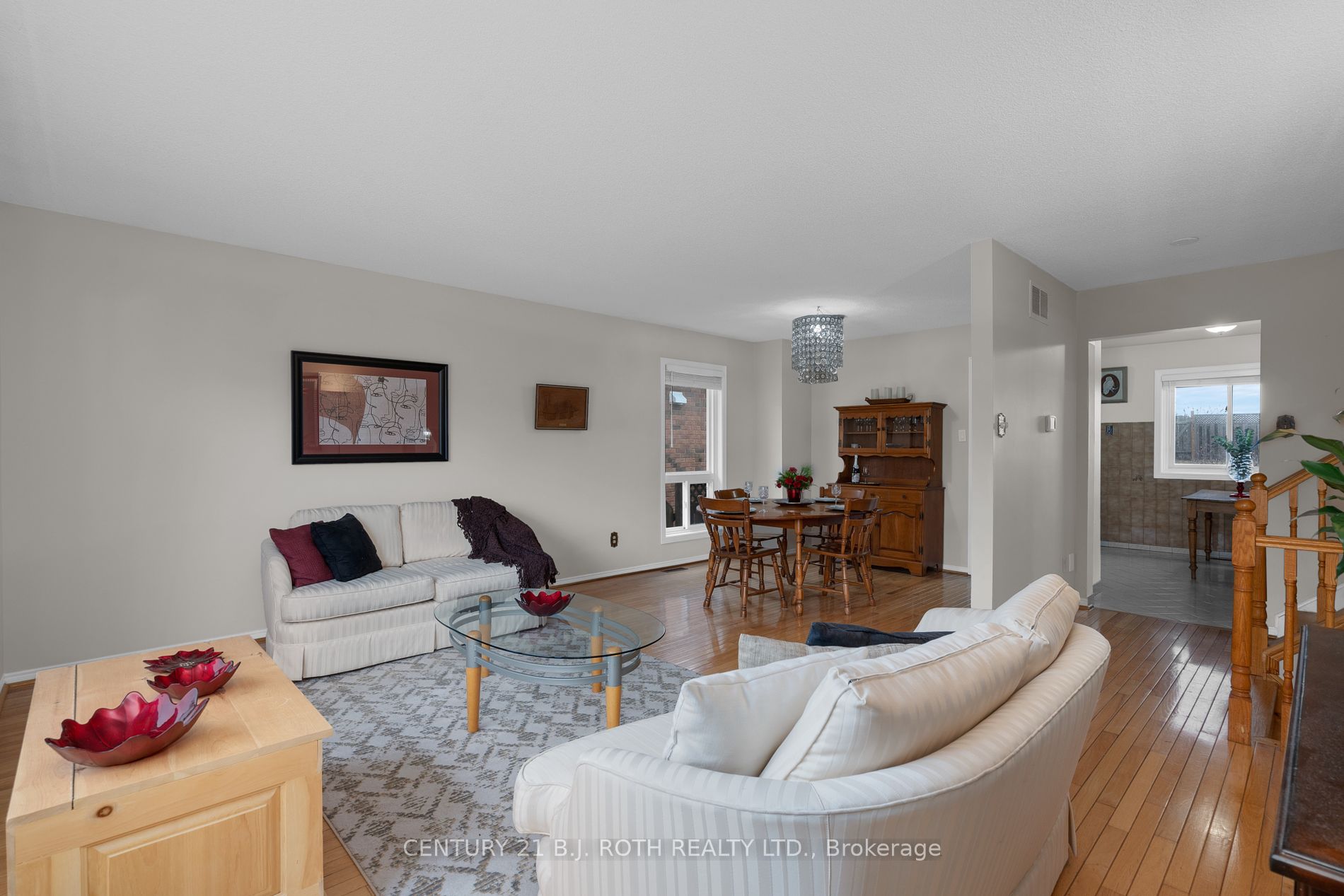 101 Chieftain Crescent
