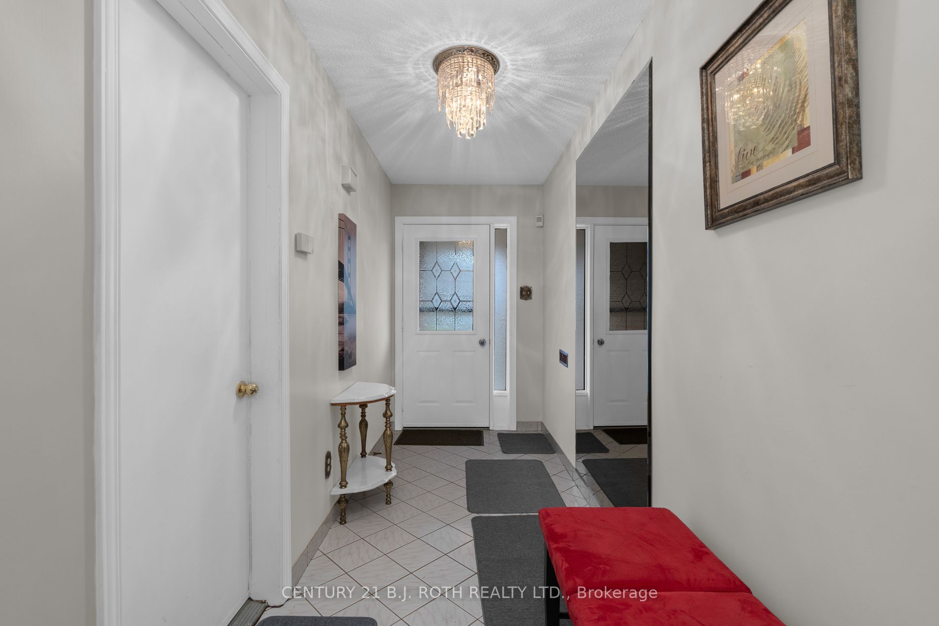 101 Chieftain Crescent