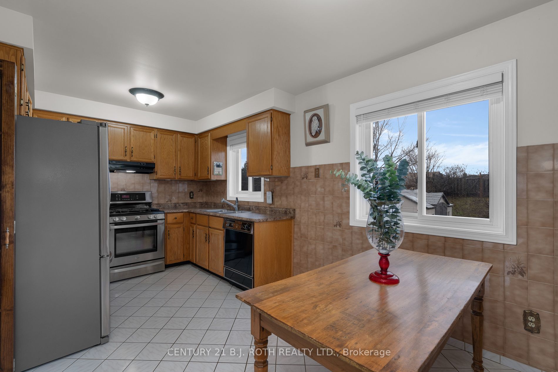 101 Chieftain Crescent
