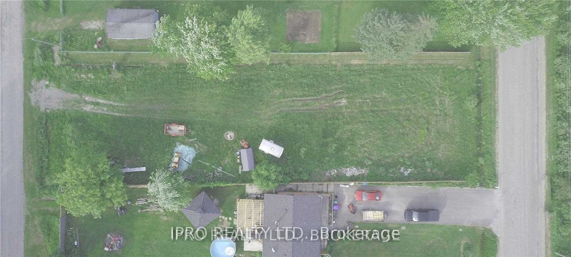 3356 Flos Four Rd W