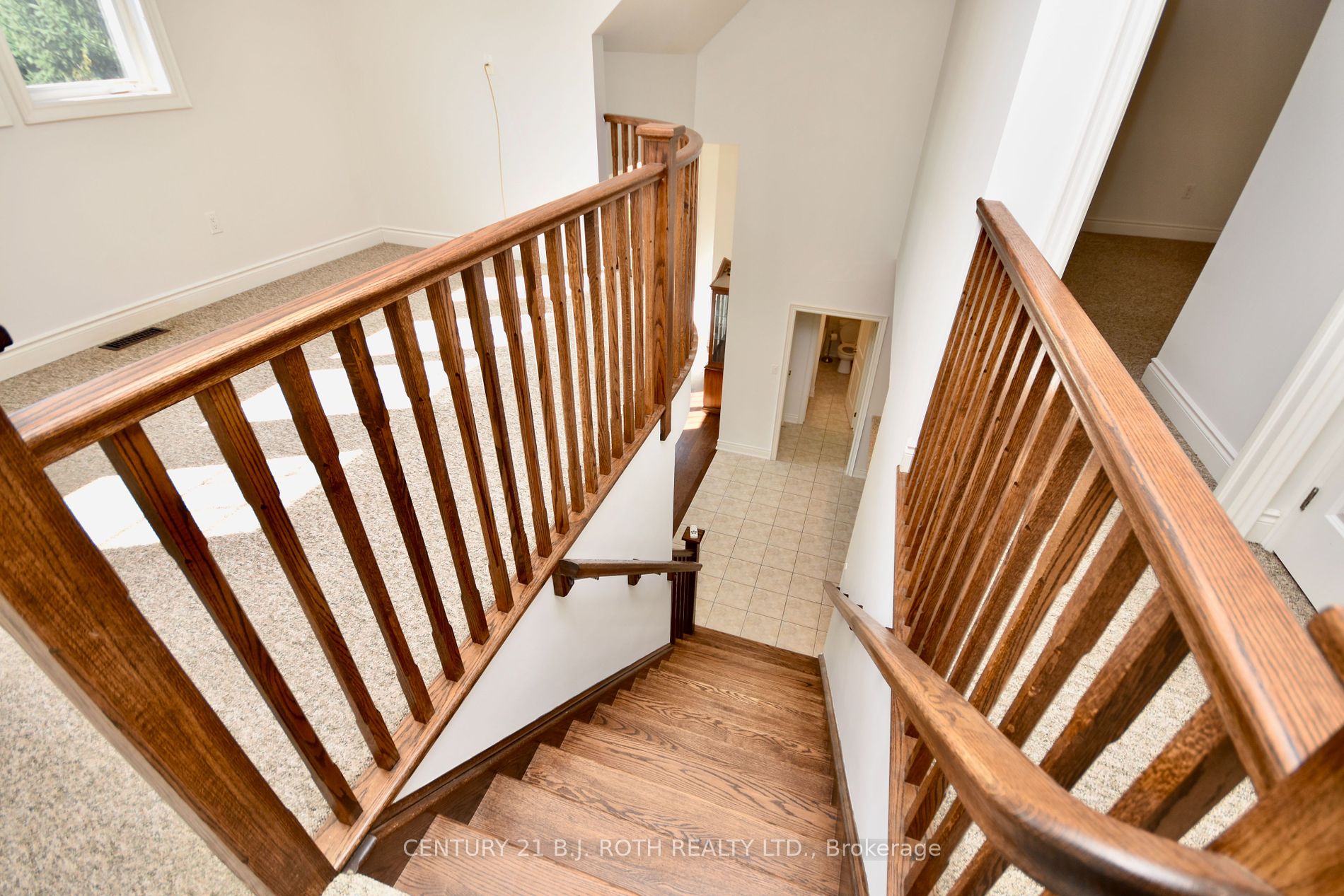 36 Savannah Crescent
