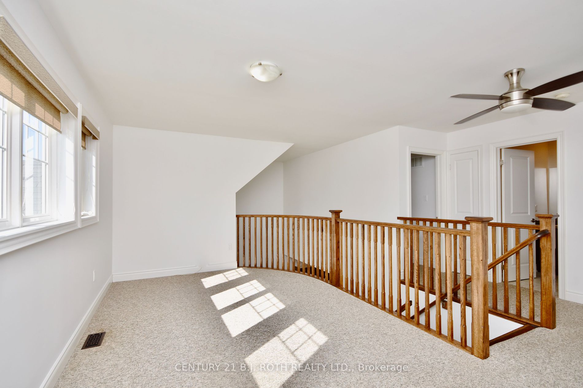 36 Savannah Crescent