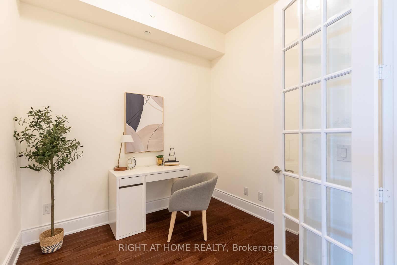 90 Orchard Point Road, #705