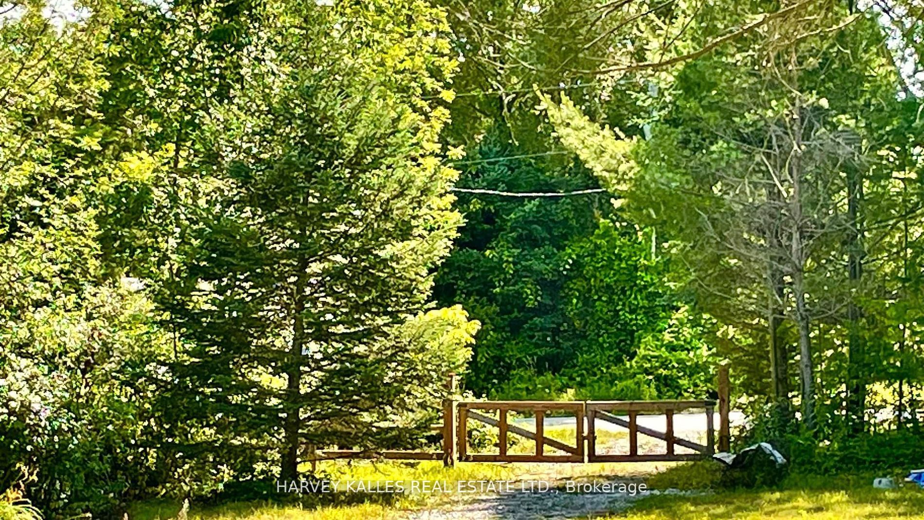 5766 Penetanguishene Rd