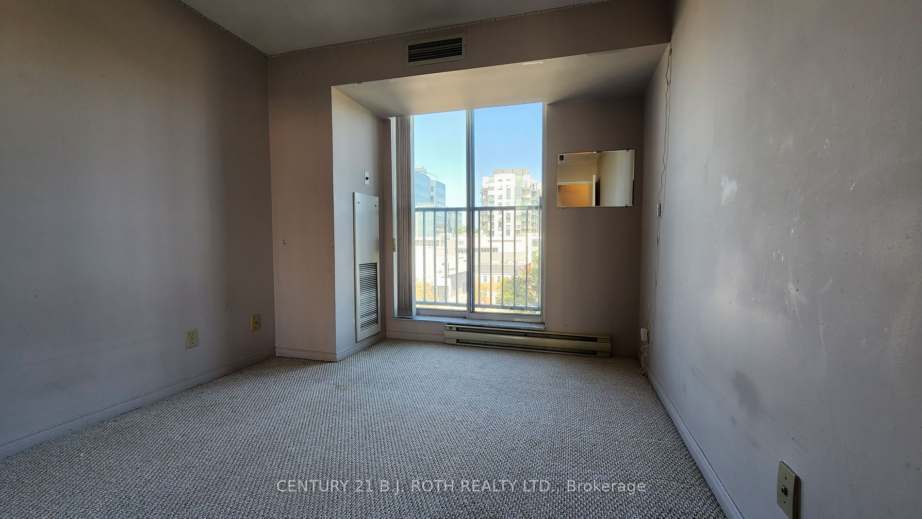 150 Dunlop Street E #902