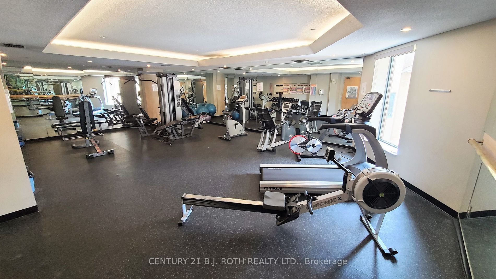 150 Dunlop Street E #902