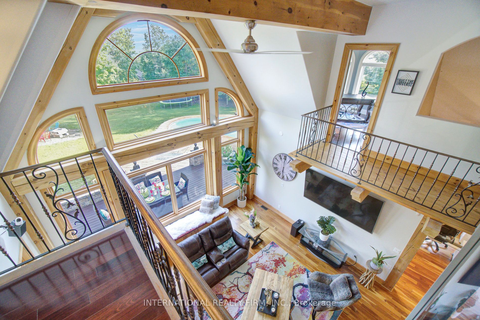 6 Pinehurst Lane