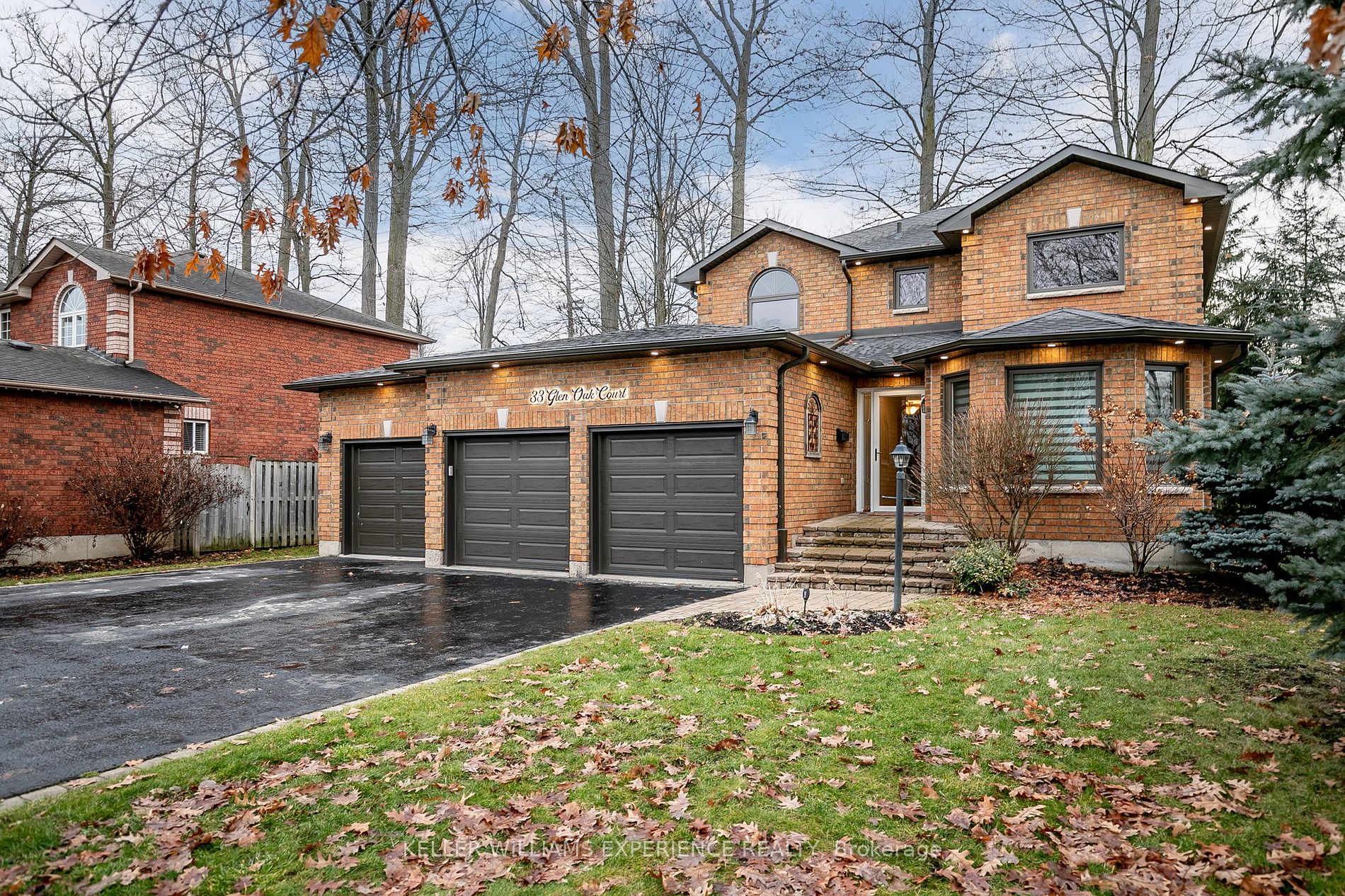 33 Glen Oak Crt