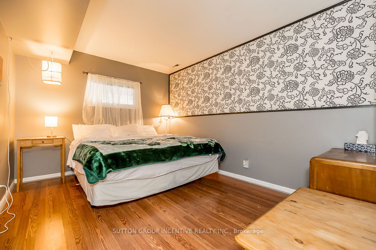 31 Grand Place