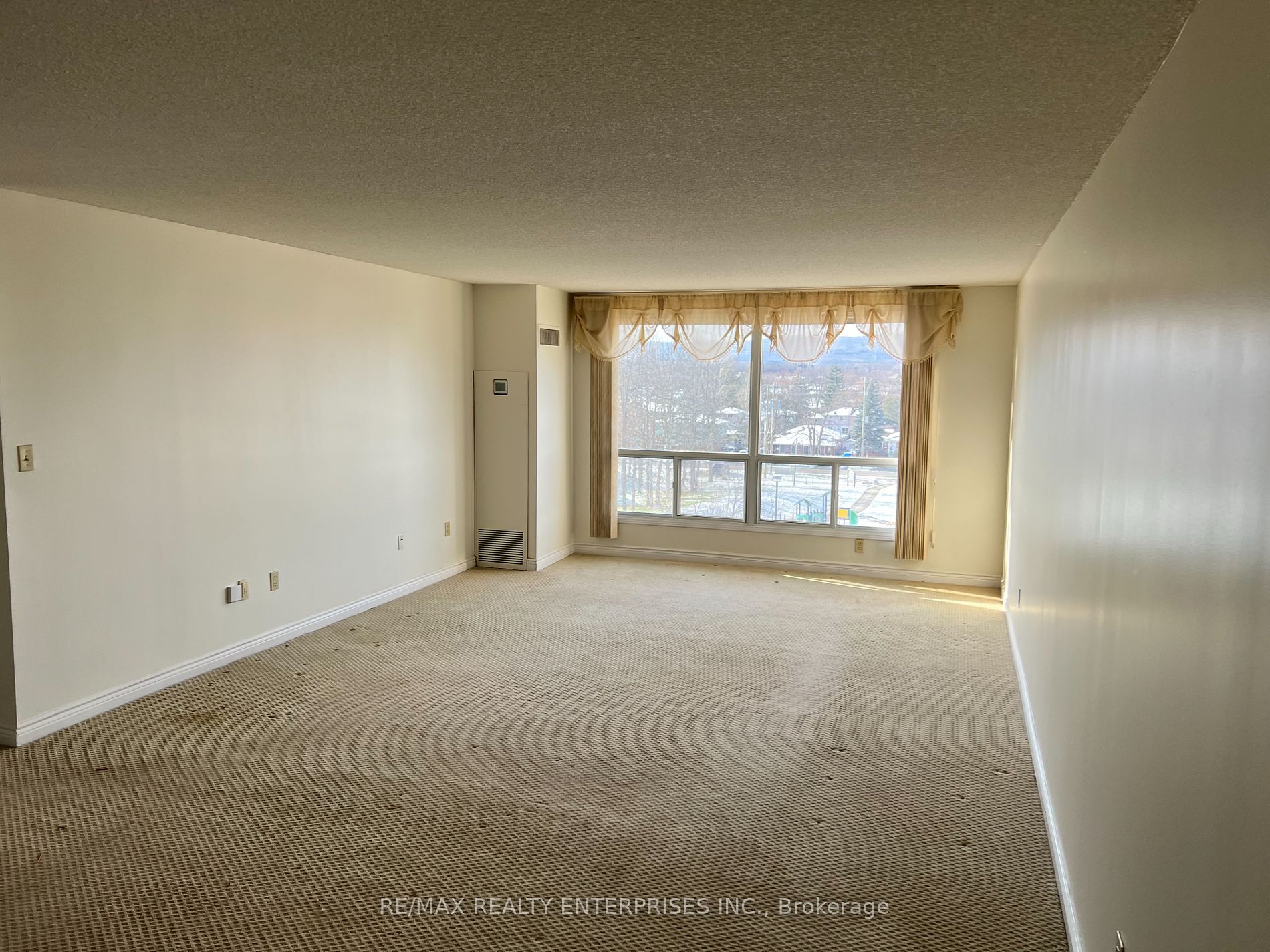 172 Eighth St, #605