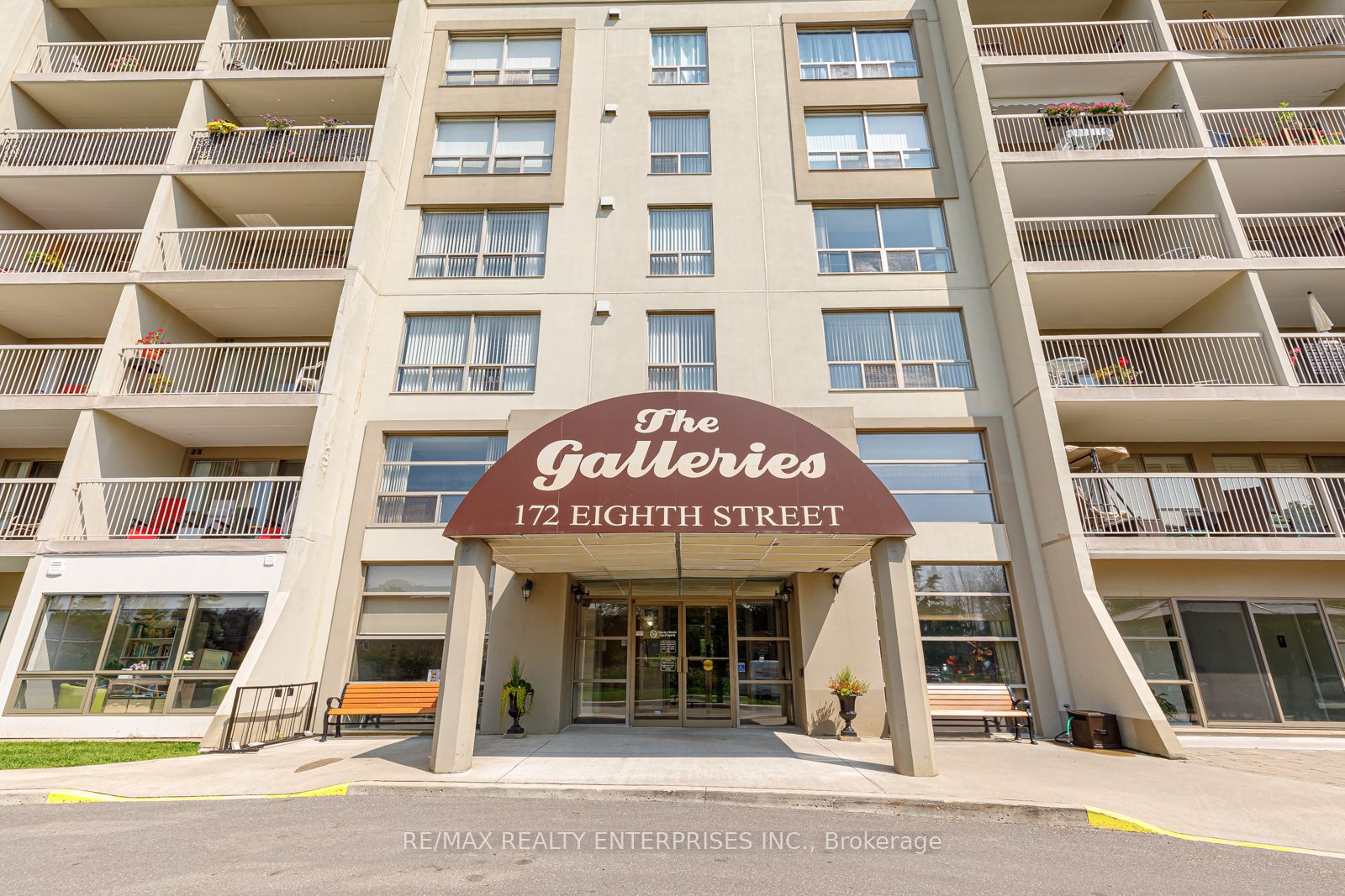172 Eighth St, #605