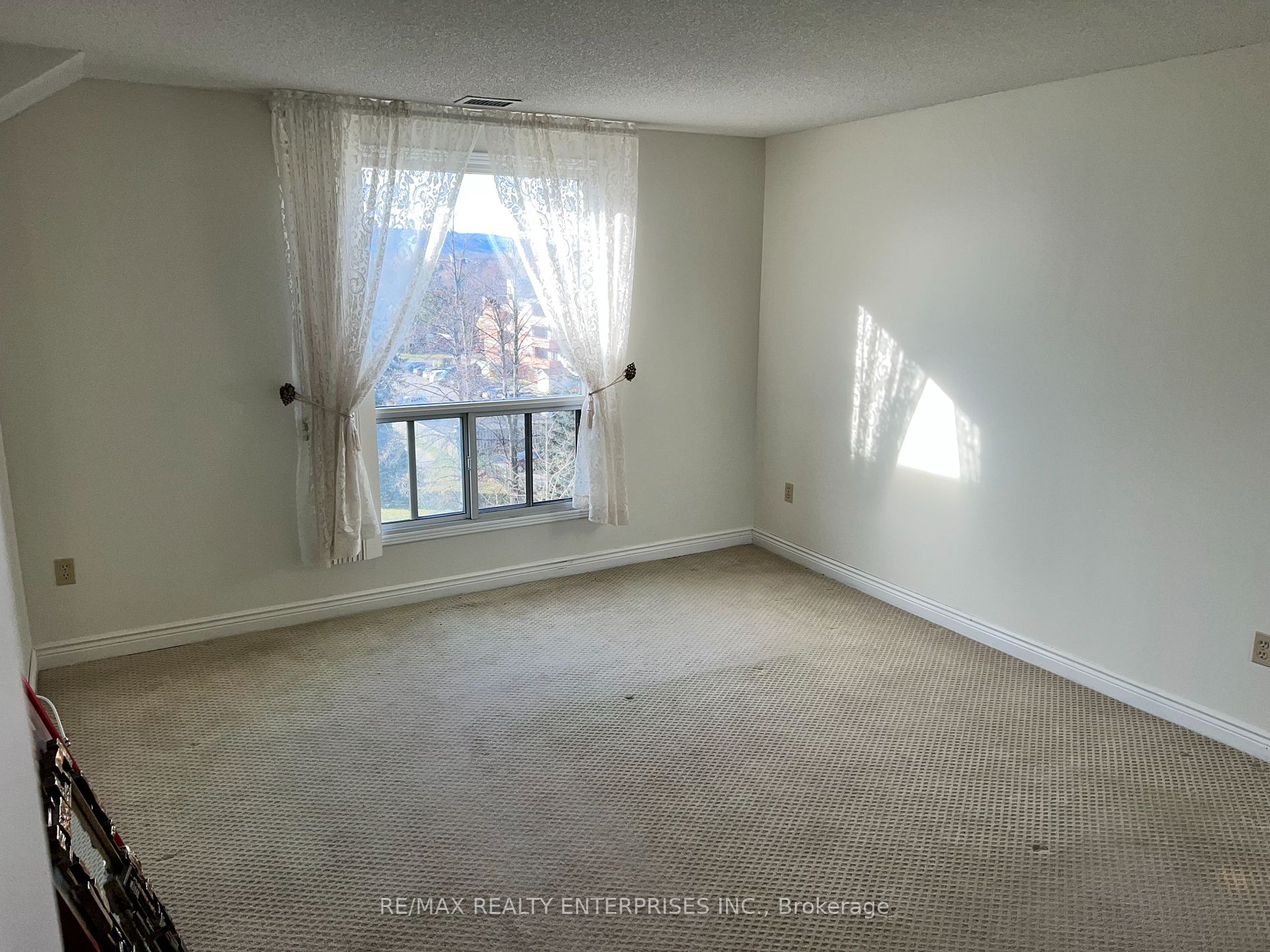 172 Eighth St, #605