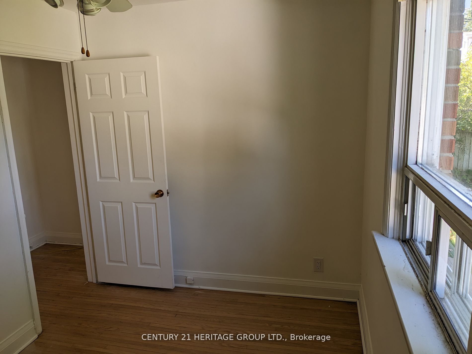 35 Argyle Ave