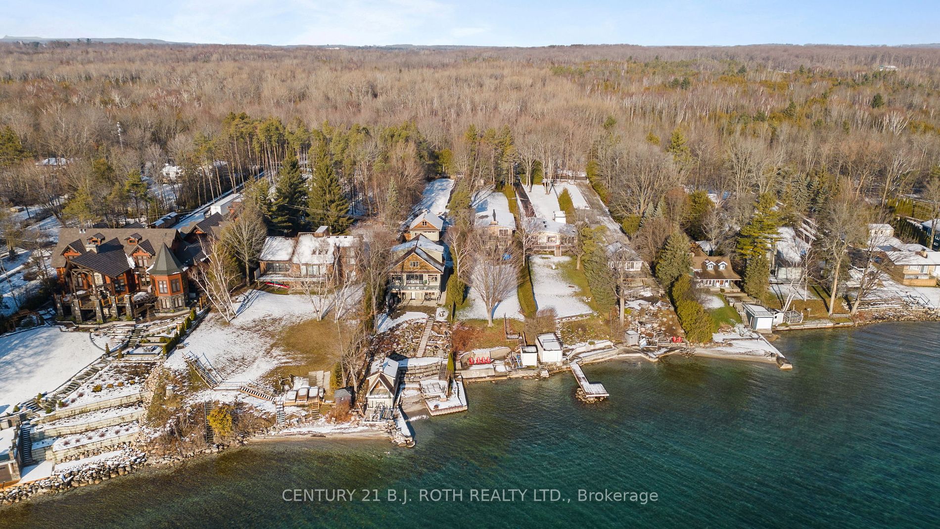 2679 Lakeshore Road E
