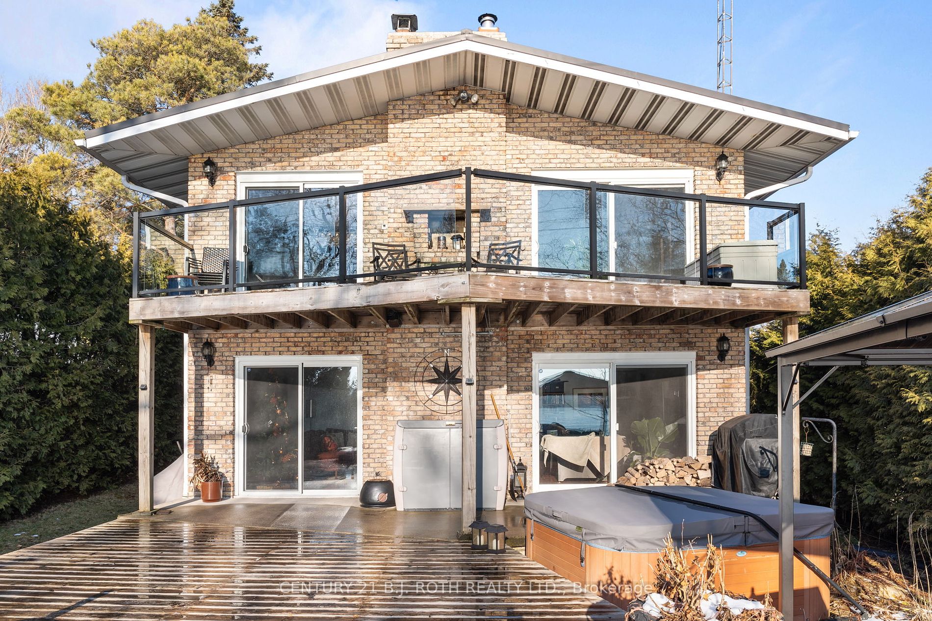 2679 Lakeshore Road E