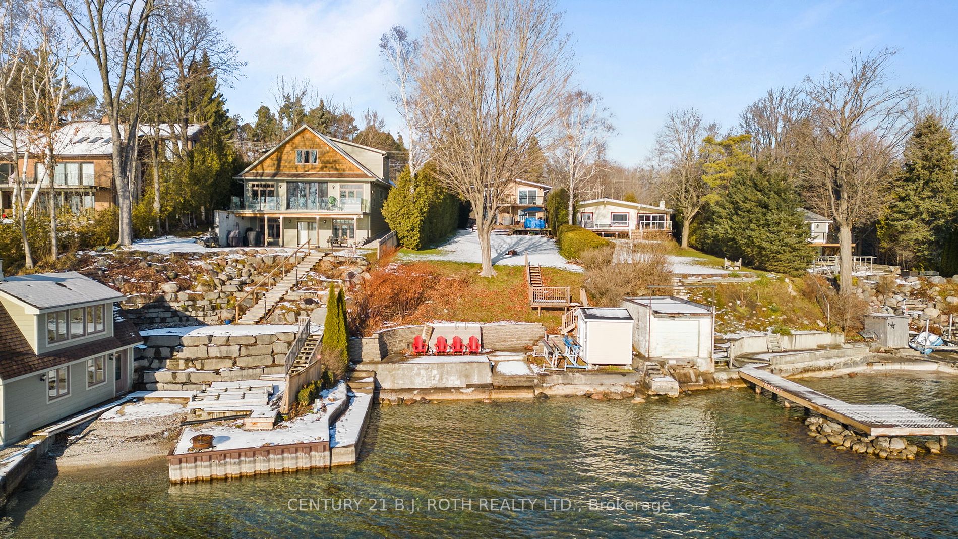 2679 Lakeshore Road E