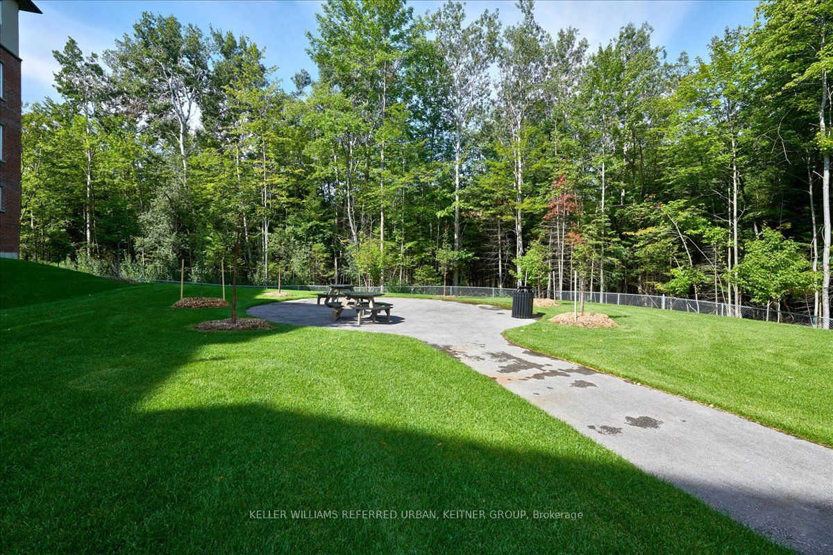 7 Greenwich St, #310