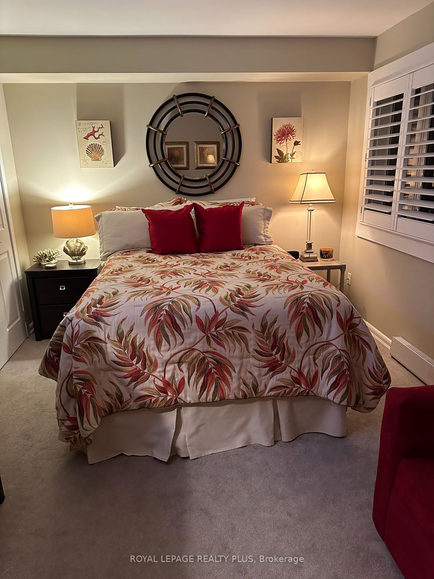 44 Trott Boulevard, #6