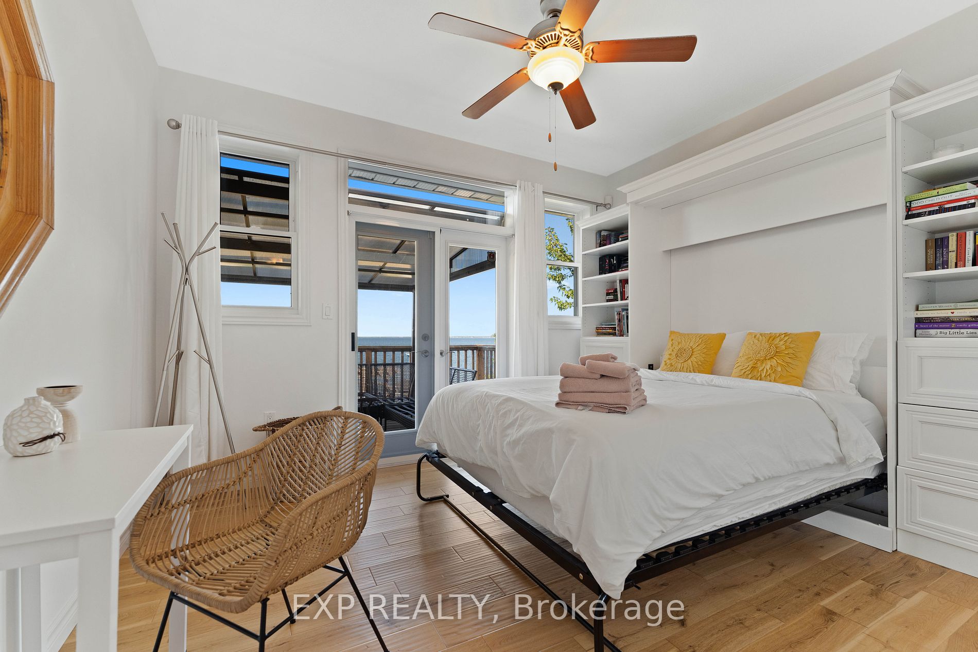 81 Beach Road